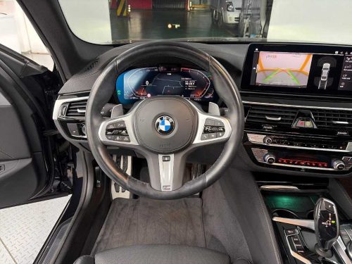 BMW 5시리즈 (G30) 530i M 스포츠 사진 9