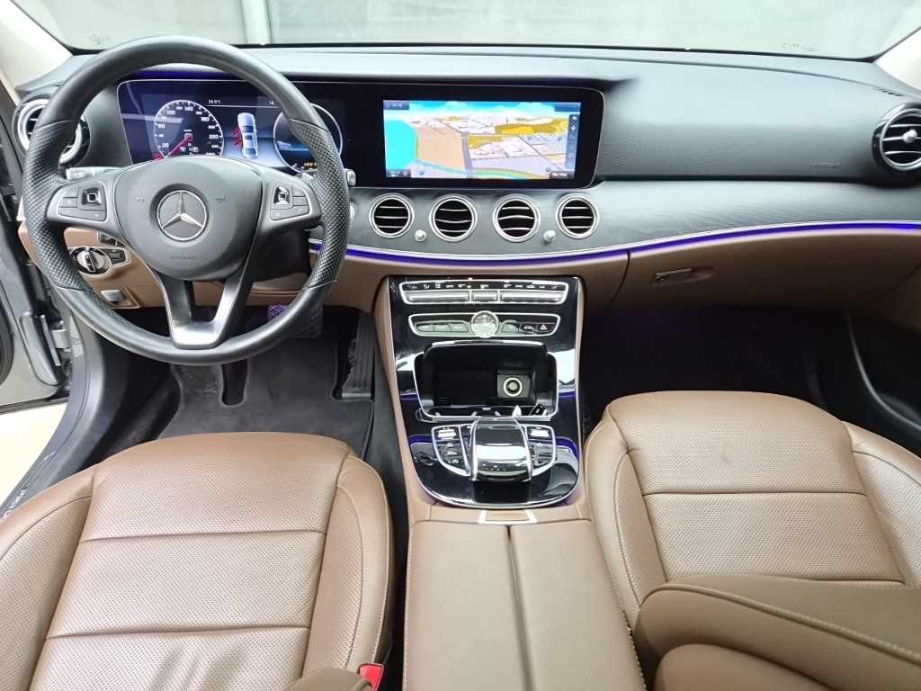 벤츠 E-클래스 W213 E300 아방가르드 사진 7