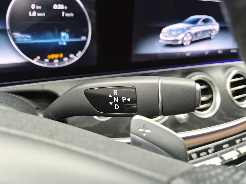 벤츠 E-클래스 W213 E300 아방가르드 사진 10