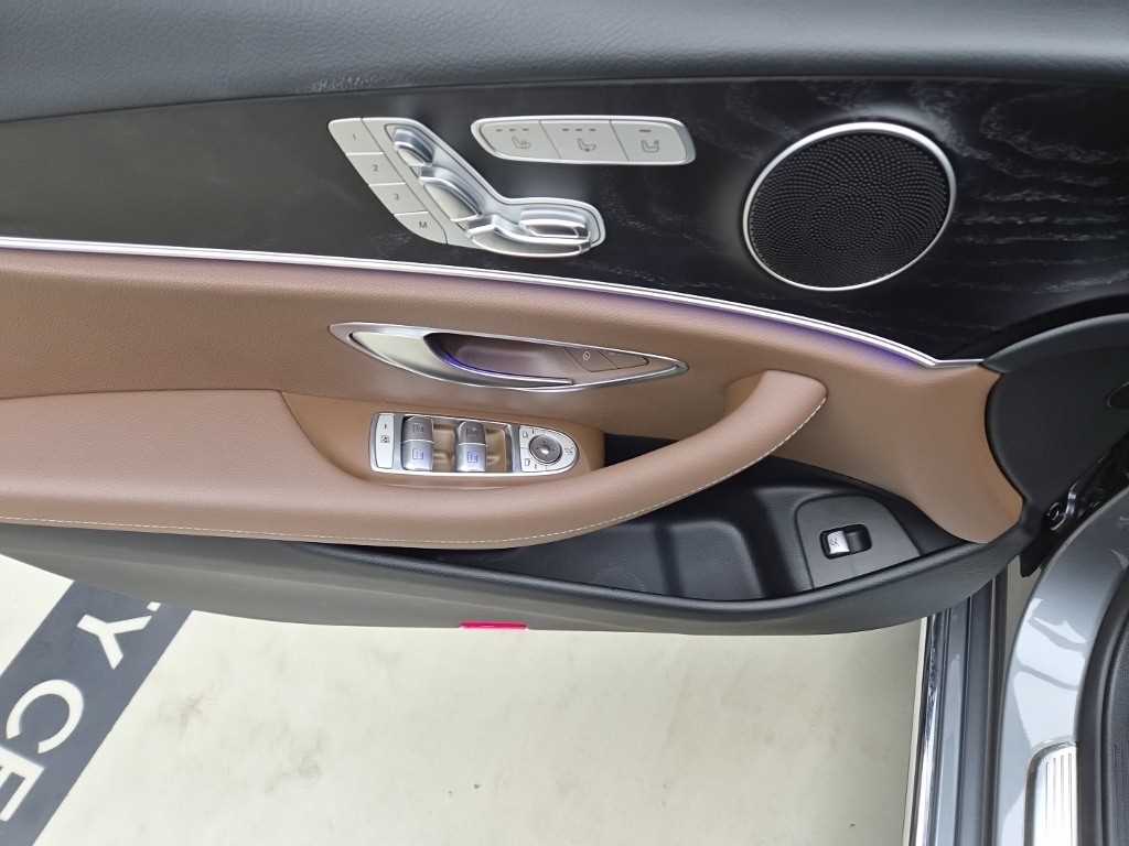 벤츠 E-클래스 W213 E300 아방가르드 사진 11