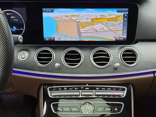 벤츠 E-클래스 W213 E300 4MATIC 아방가르드 사진 12