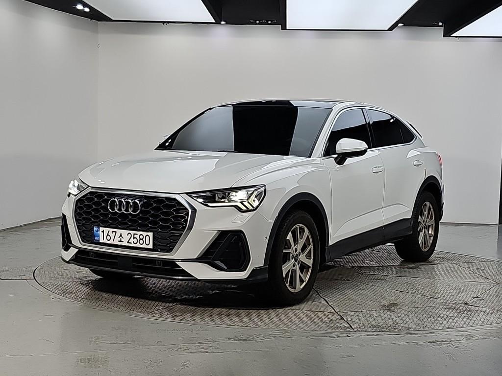 아우디 Q3 (F3) 35 TDI 스포트백
