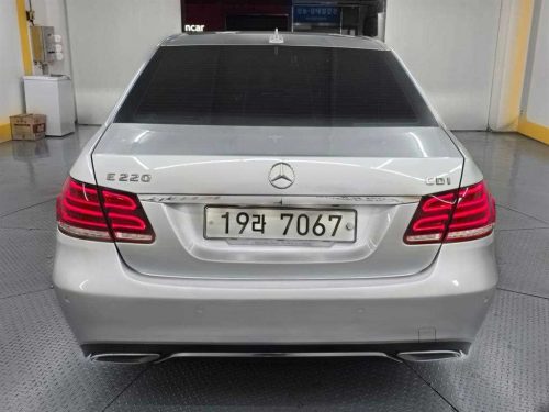 벤츠 E-클래스 W212 E220 CDI 아방가르드 사진 3