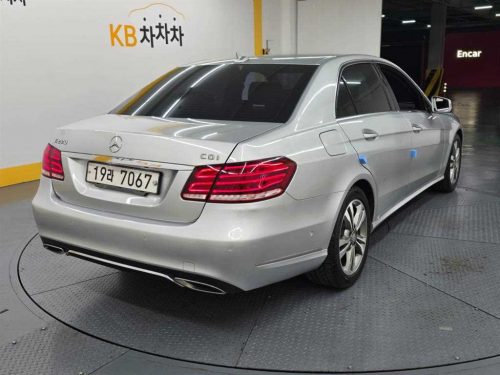 벤츠 E-클래스 W212 E220 CDI 아방가르드 사진 4