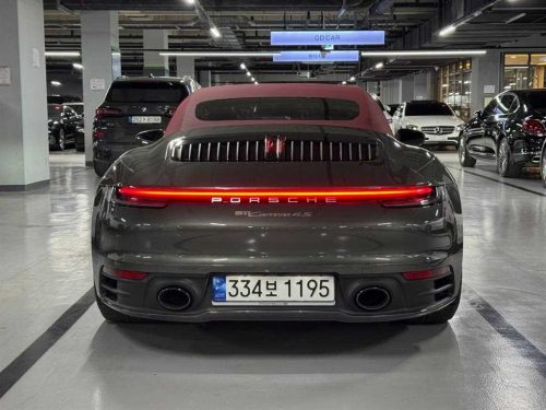 포르쉐 911(992) 카레라 S 카브리올레 사진 모두보기