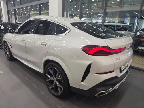 BMW X6 (G06) xDrive 40i M 스포츠 사진 3