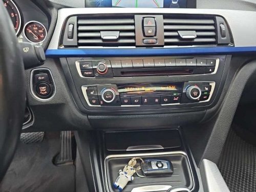 BMW 3시리즈 (F30) 320d M 퍼포먼스 에디션 사진 10