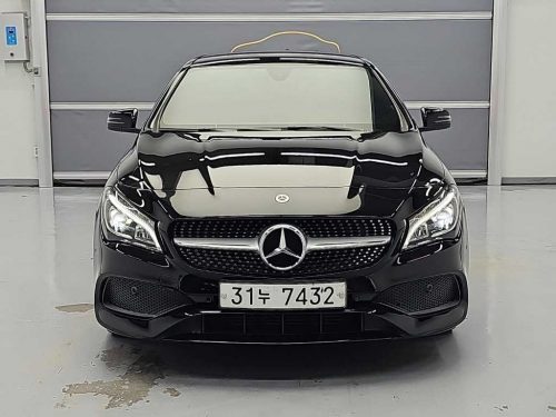 벤츠 CLA클래스 CLA 220 AMG LINE 사진 2