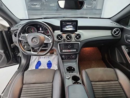 벤츠 CLA클래스 CLA 220 AMG LINE 사진 7
