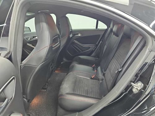벤츠 CLA클래스 CLA 220 AMG LINE 사진 12