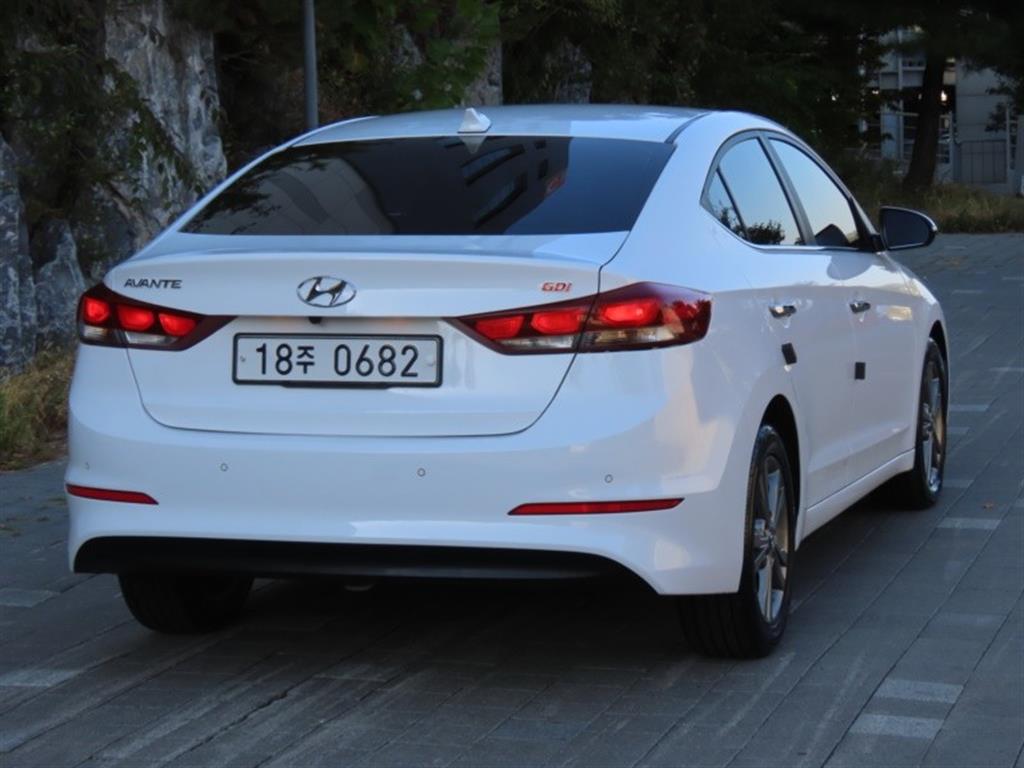 현대 아반떼 AD 1.6 GDI 모던 사진 3