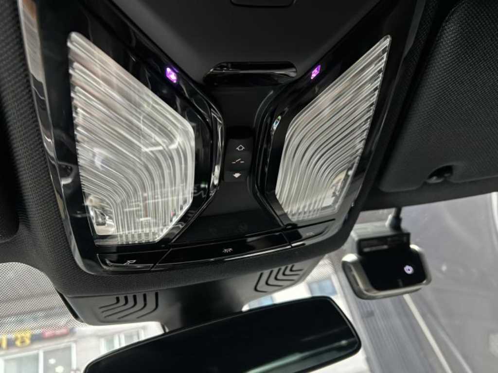 BMW 5시리즈 (G30) 530i xDrive M 스포츠 사진 14
