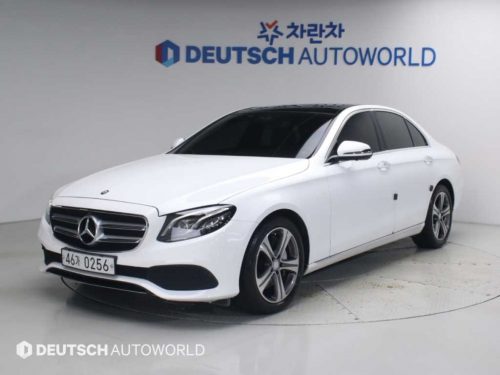 벤츠 E-클래스 W213 E300 4MATIC 아방가르드