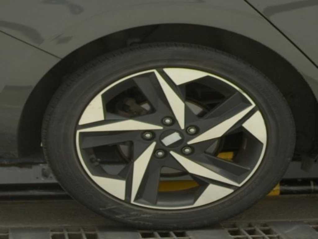 Vehiclephoto 9