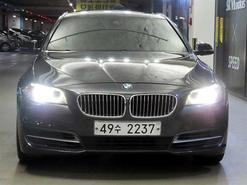 BMW 5시리즈 (F10) 520d 사진 2