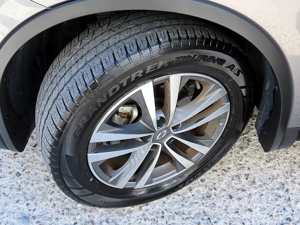 르노코리아(삼성) 더뉴QM6 2.0 LPe LE 2WD 사진 20
