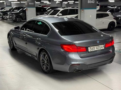 BMW 5시리즈 (G30) 530i M 스포츠 플러스 사진 5