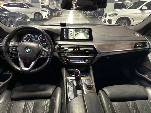 BMW 5시리즈 (G30) 530i M 스포츠 플러스 사진 8