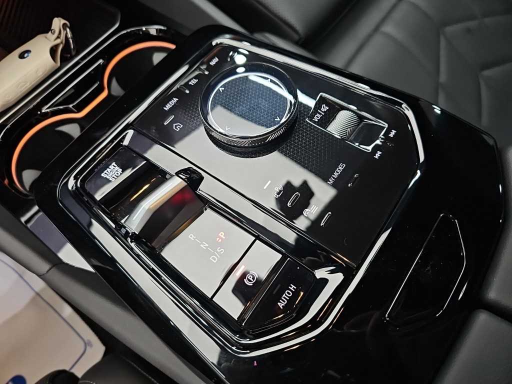 BMW 5시리즈 (G60) 523d 사진 8