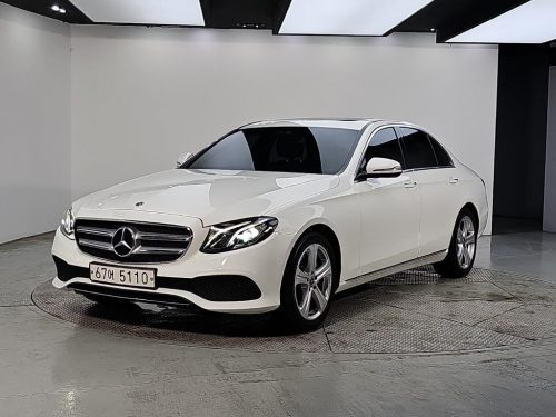 벤츠 E-클래스 W213 E200 아방가르드