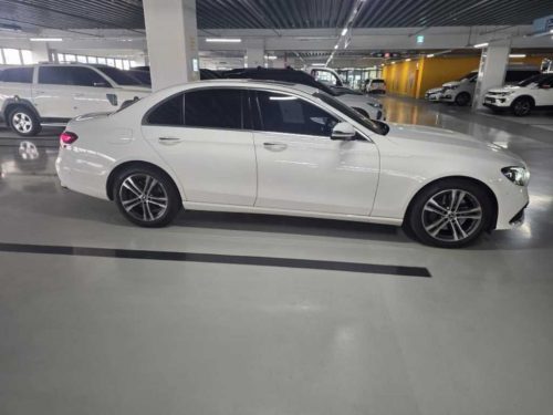 벤츠 E-클래스 W213 E350 4MATIC 아방가르드 사진 4