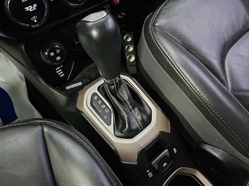 지프 레니게이드 2.4 론지튜드 사진 8