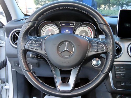 벤츠 GLA클래스 X156 GLA200 D 사진 8