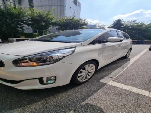 기아 올뉴 카렌스 2.0 LPI 럭셔리 사진 3