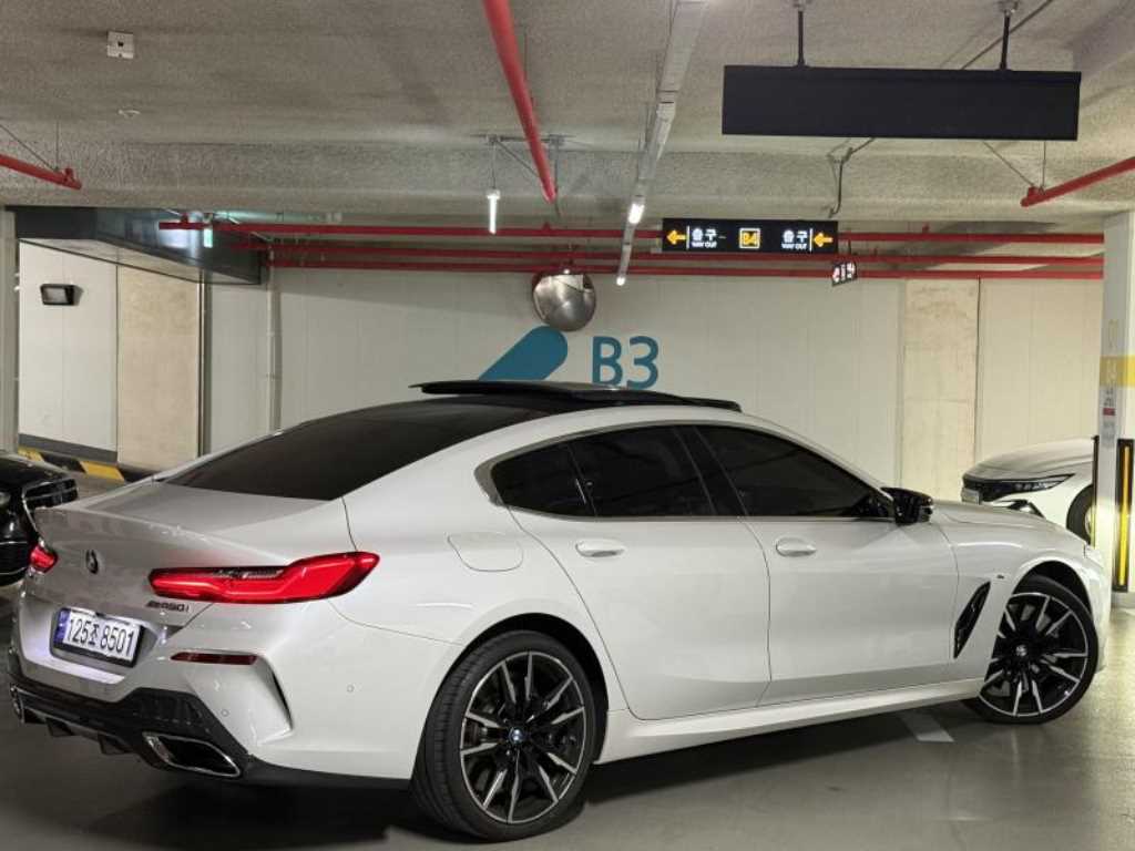 BMW 8시리즈 (G15) M850i xDrive 그란 쿠페 사진 2