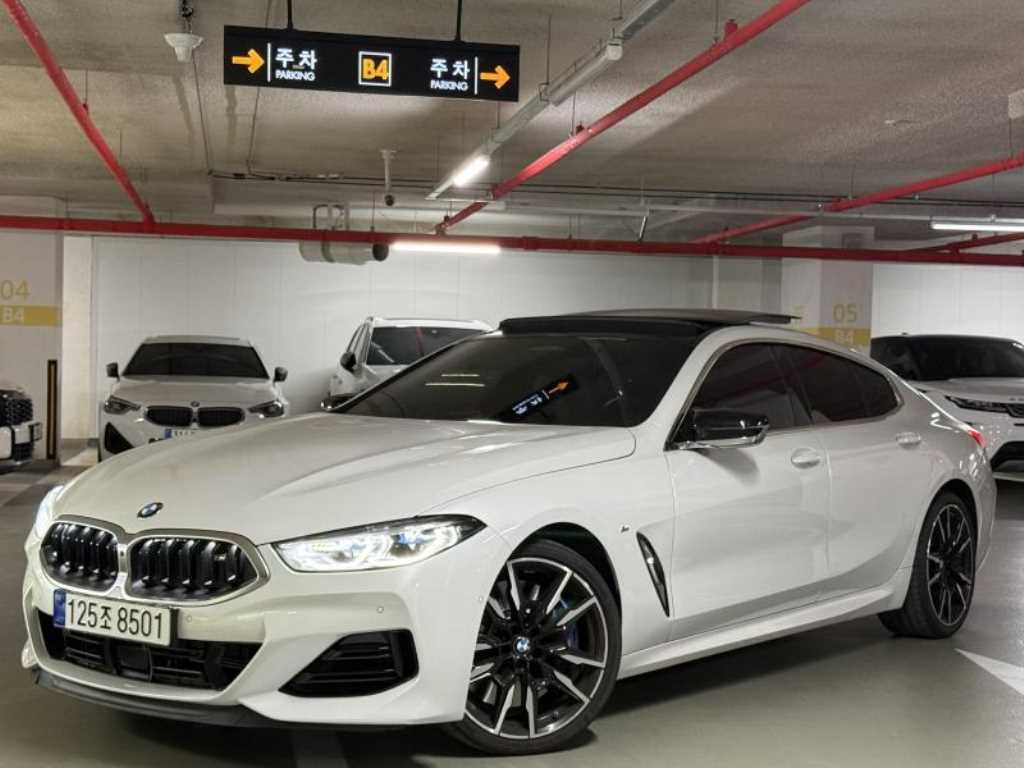 BMW 8시리즈 (G15) M850i xDrive 그란 쿠페 사진 3
