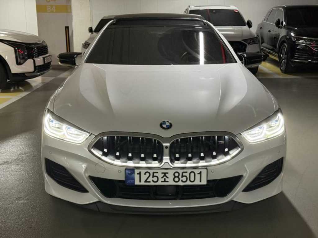 BMW 8시리즈 (G15) M850i xDrive 그란 쿠페 사진 5