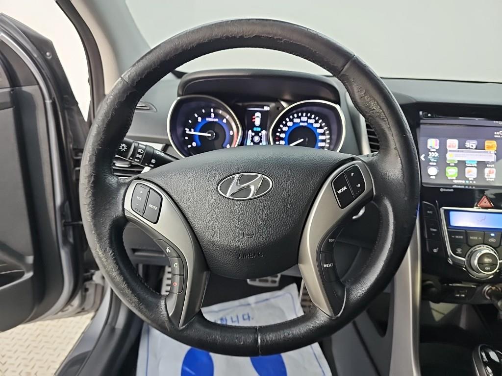 현대 뉴 i30 1.6 VGT 사진 9