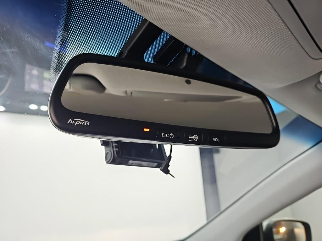 현대 뉴 i30 1.6 VGT 사진 16