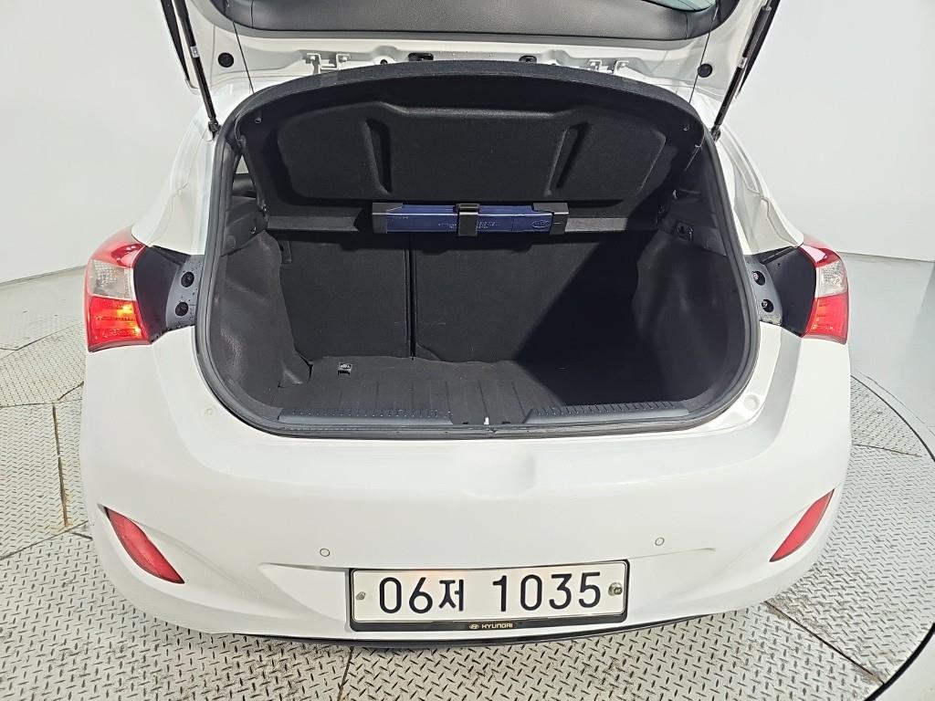 현대 더 뉴 i30 1.6 VGT PYL 사진 13