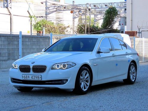 BMW 5시리즈 (F10) 520d 사진 2