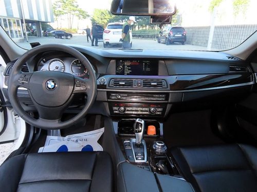 BMW 5시리즈 (F10) 520d 사진 모두보기