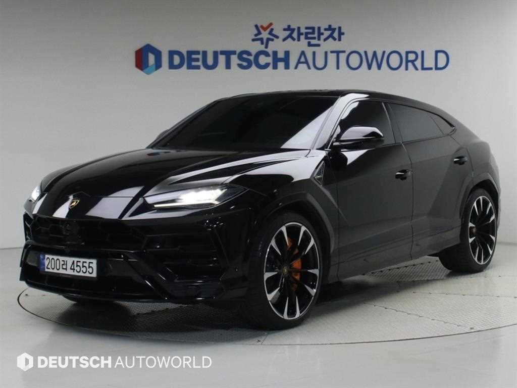 람보르기니 우루스 4.0 V8