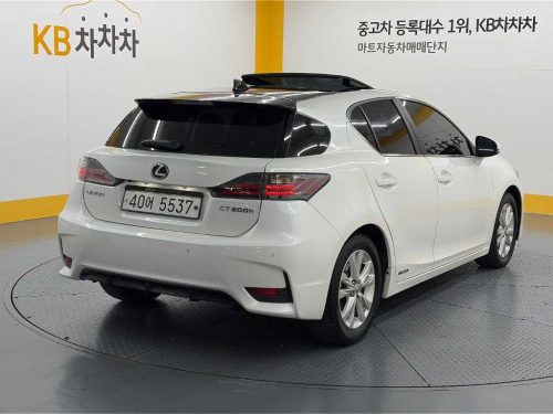 렉서스 뉴CT CT200H 사진 모두보기