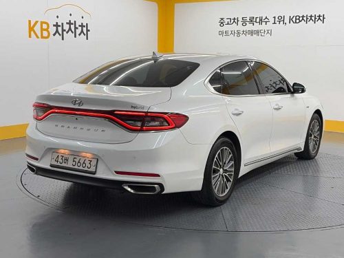 현대 그랜저 IG 하이브리드 익스클루시브 사진 4