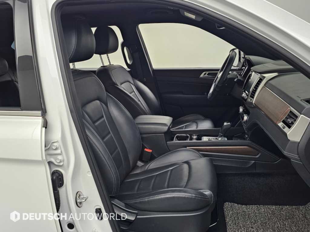 KG모빌리티(쌍용) G4렉스턴 디젤 2.2 4WD 사진 10