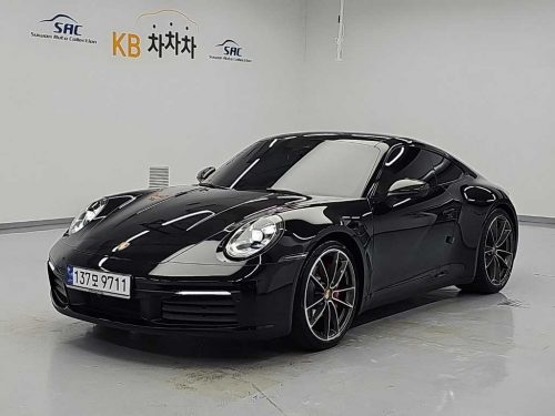 포르쉐 911(992) 카레라 4