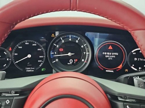 포르쉐 911(992) 카레라 4 사진 6