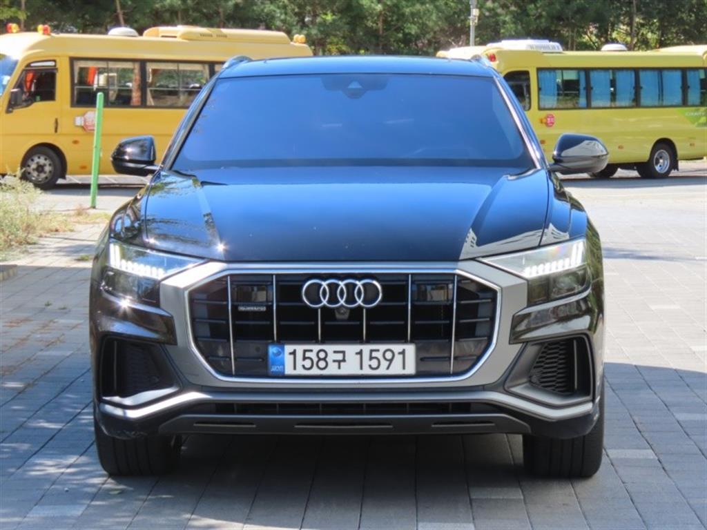 아우디 Q8 45 TDI 콰트로 프리미엄