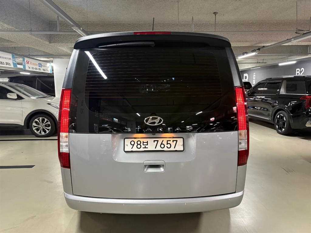 현대 스타리아 LPG 카고 모던 사진 14