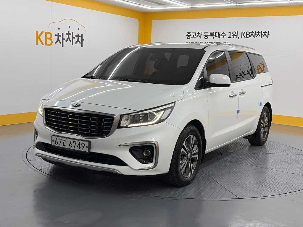 기아 더 뉴 카니발 디젤 9인승 럭셔리 사진 1