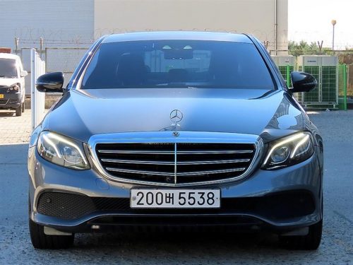 벤츠 E-클래스 W213 E300 4MATIC 아방가르드