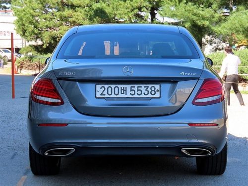 벤츠 E-클래스 W213 E300 4MATIC 아방가르드 사진 4