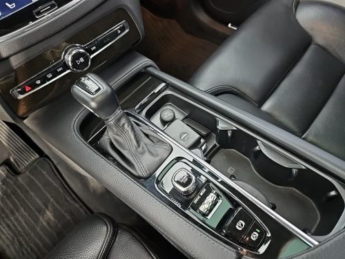 볼보 XC90 2세대 2.0 D5 AWD 사진 8