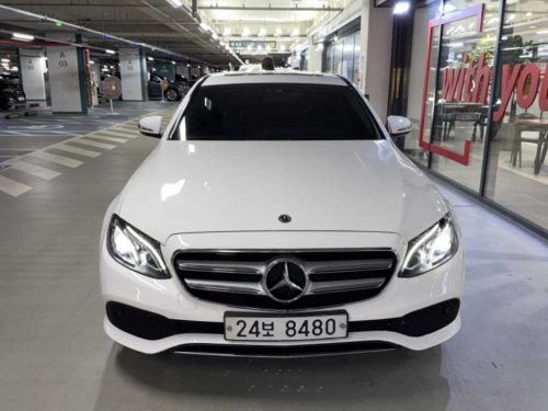 벤츠 E-클래스 W213 E300 아방가르드