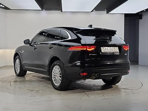 재규어 F-PACE 20d 프레스티지 사진 3